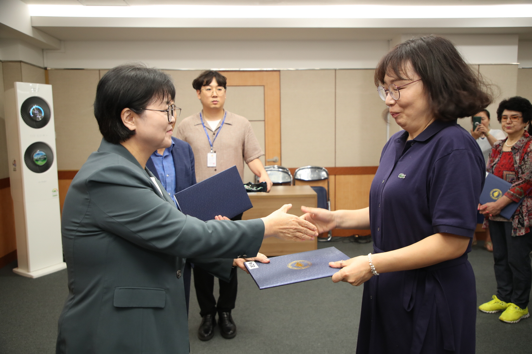 양성평등주간 기념 유공자 표창장 수여식