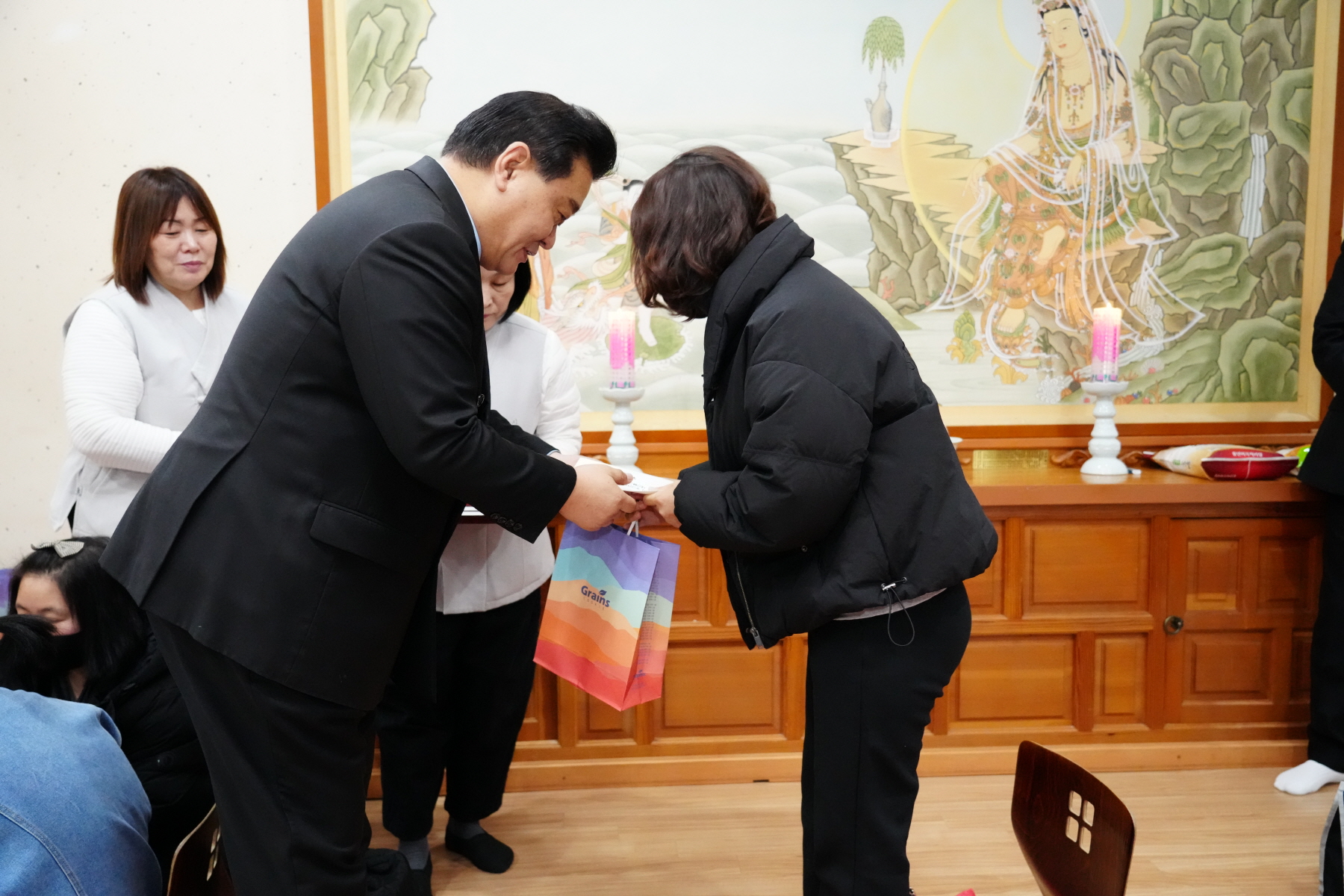 난치병 어린이돕기 사랑의 大바자회 성금전달식 