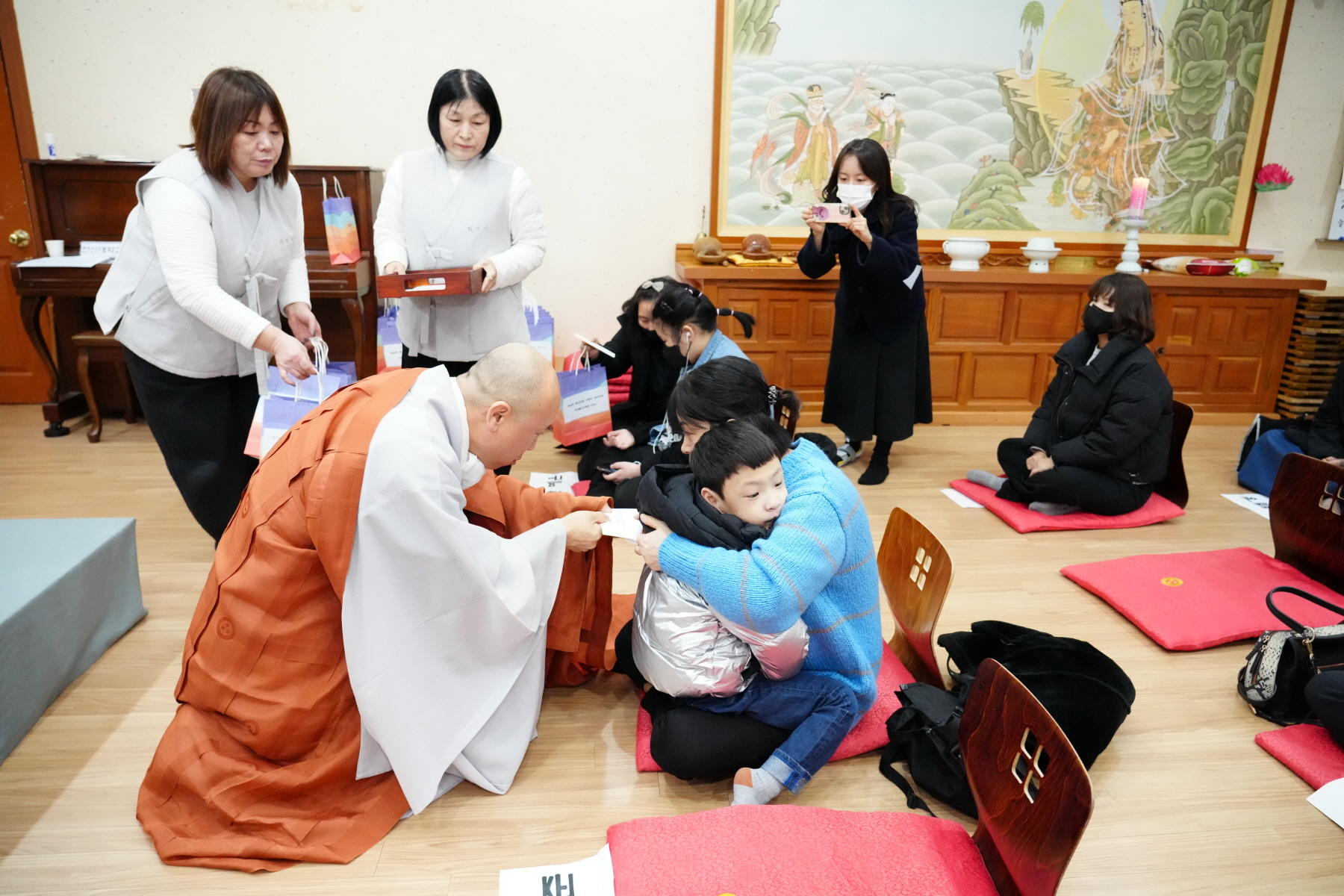 난치병 어린이돕기 사랑의 大바자회 성금전달식 