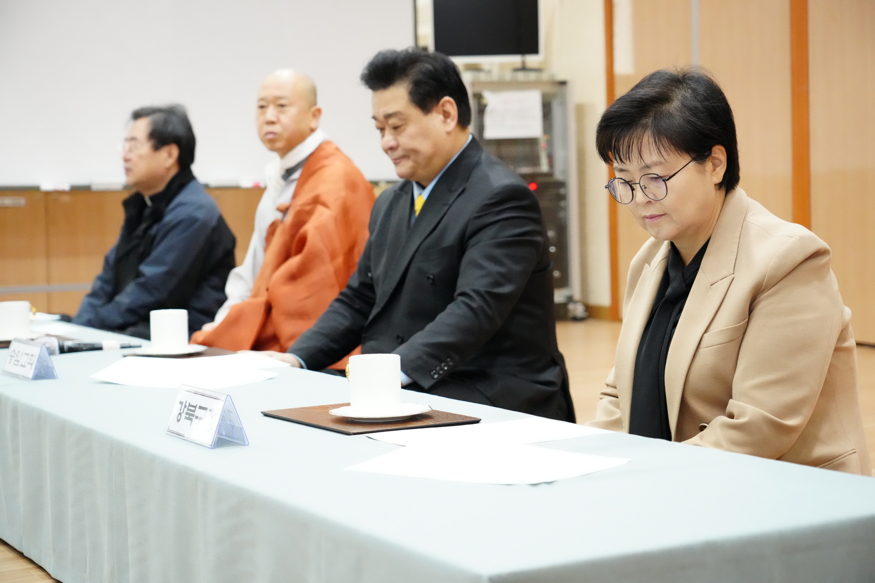 난치병 어린이돕기 사랑의 大바자회 성금전달식 