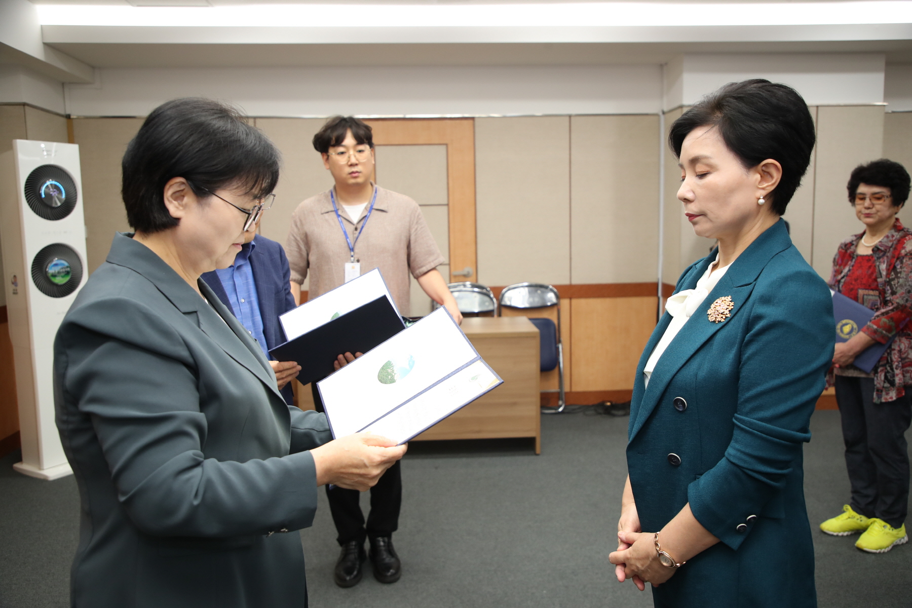양성평등주간 기념 유공자 표창장 수여식