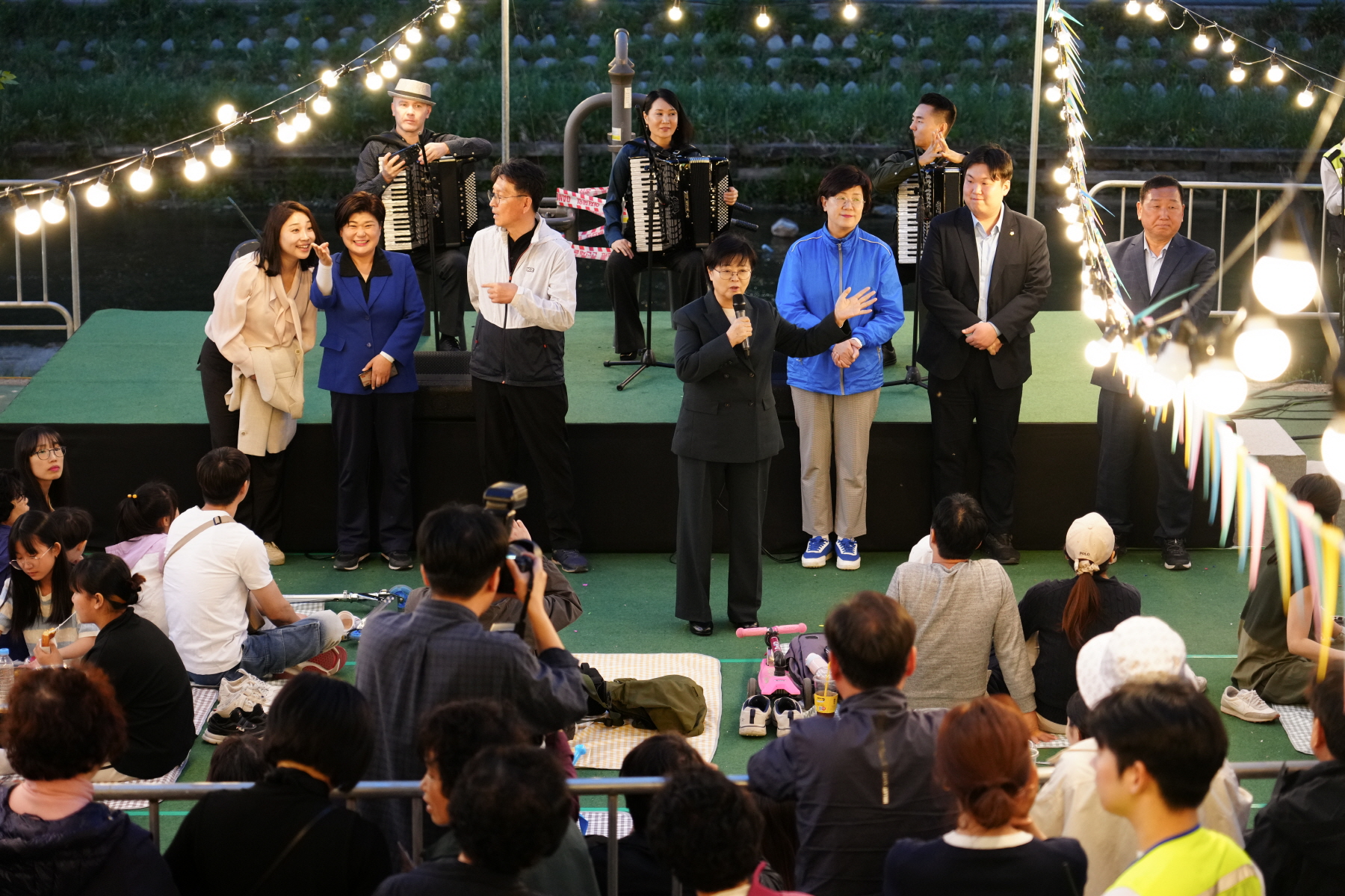 전통시장 플리마켓 행사 <봄날의 여울장터>