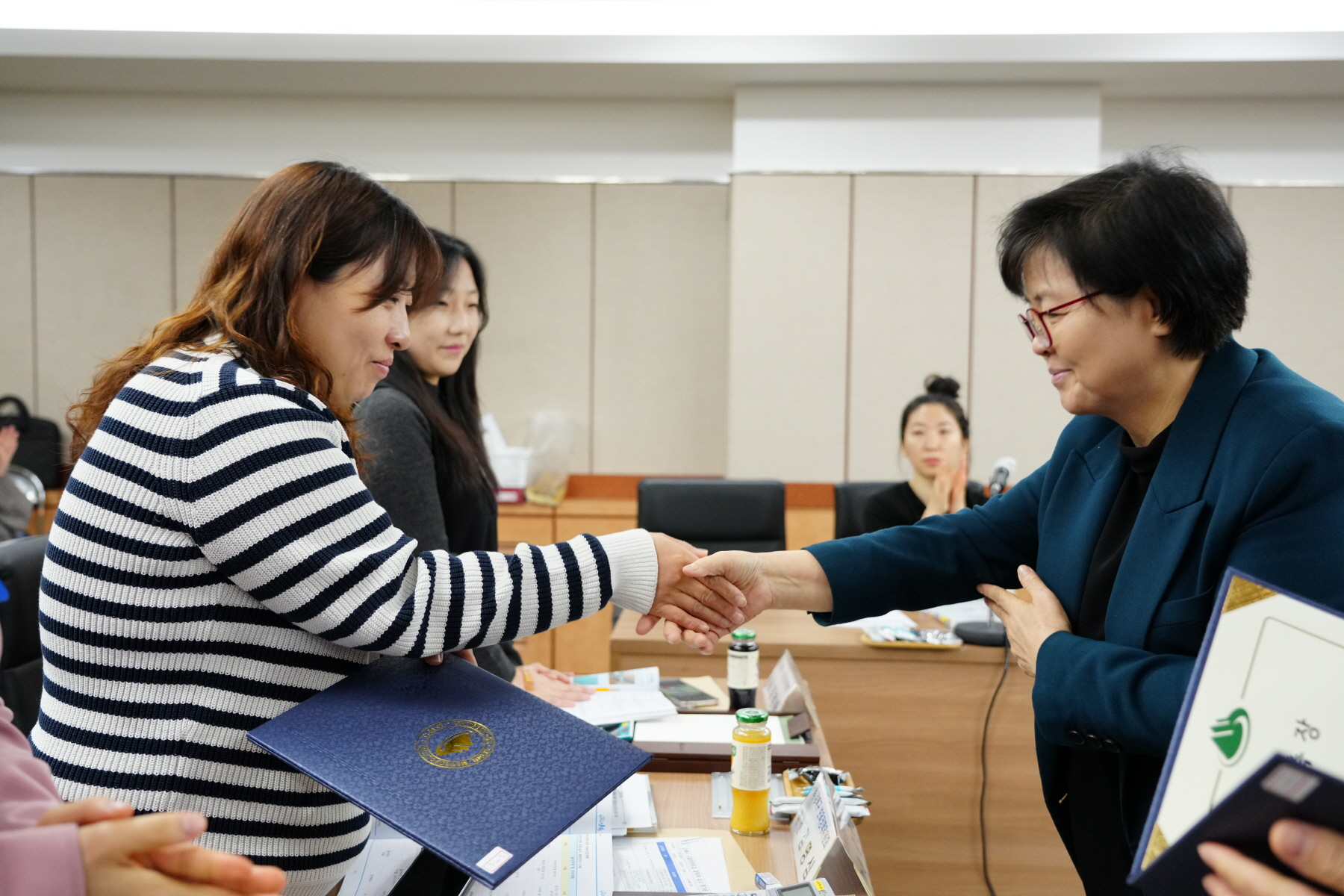 보육정책 위원회 신규위원 위촉식