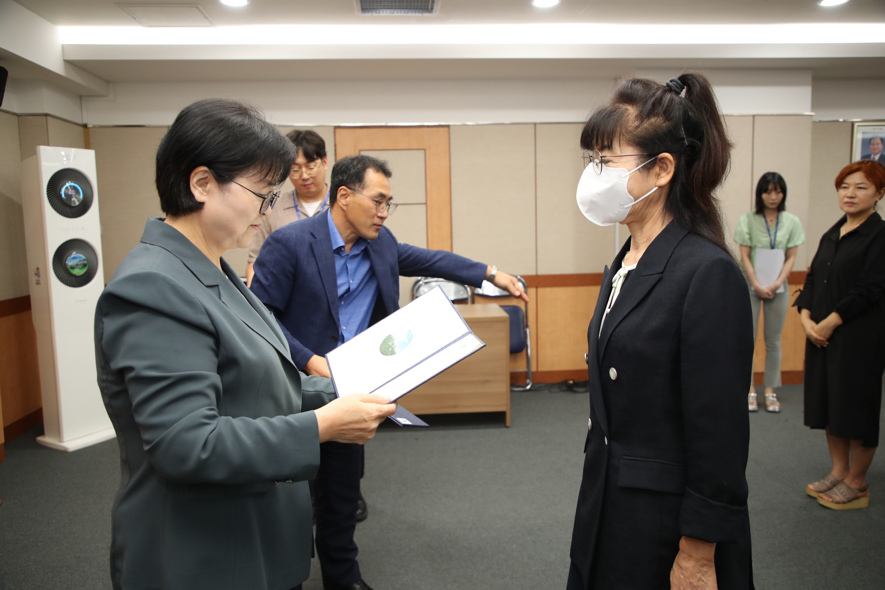 양성평등주간 기념 유공자 표창장 수여식