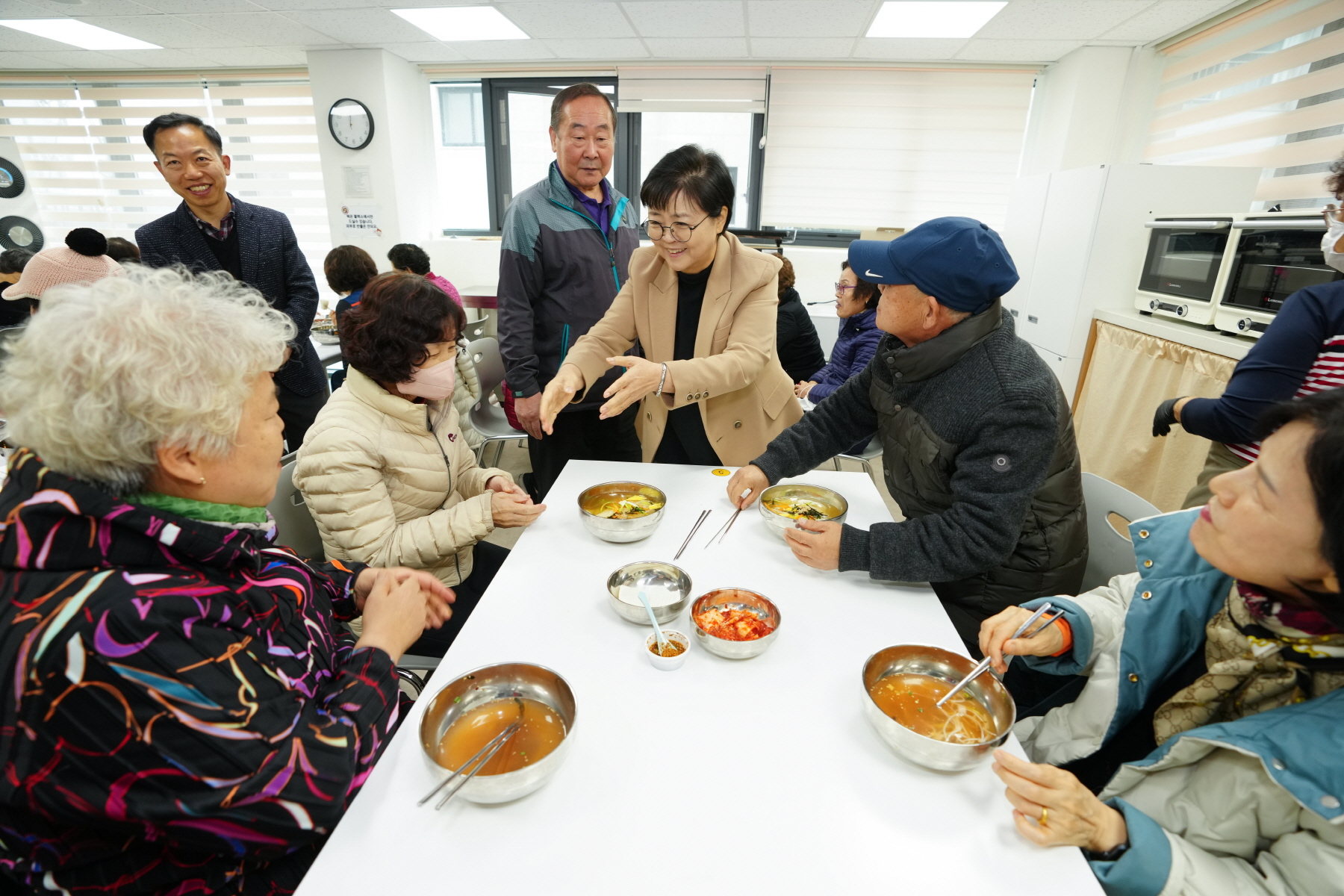 번 2동 마을활력소 하늘숲속 시설방문