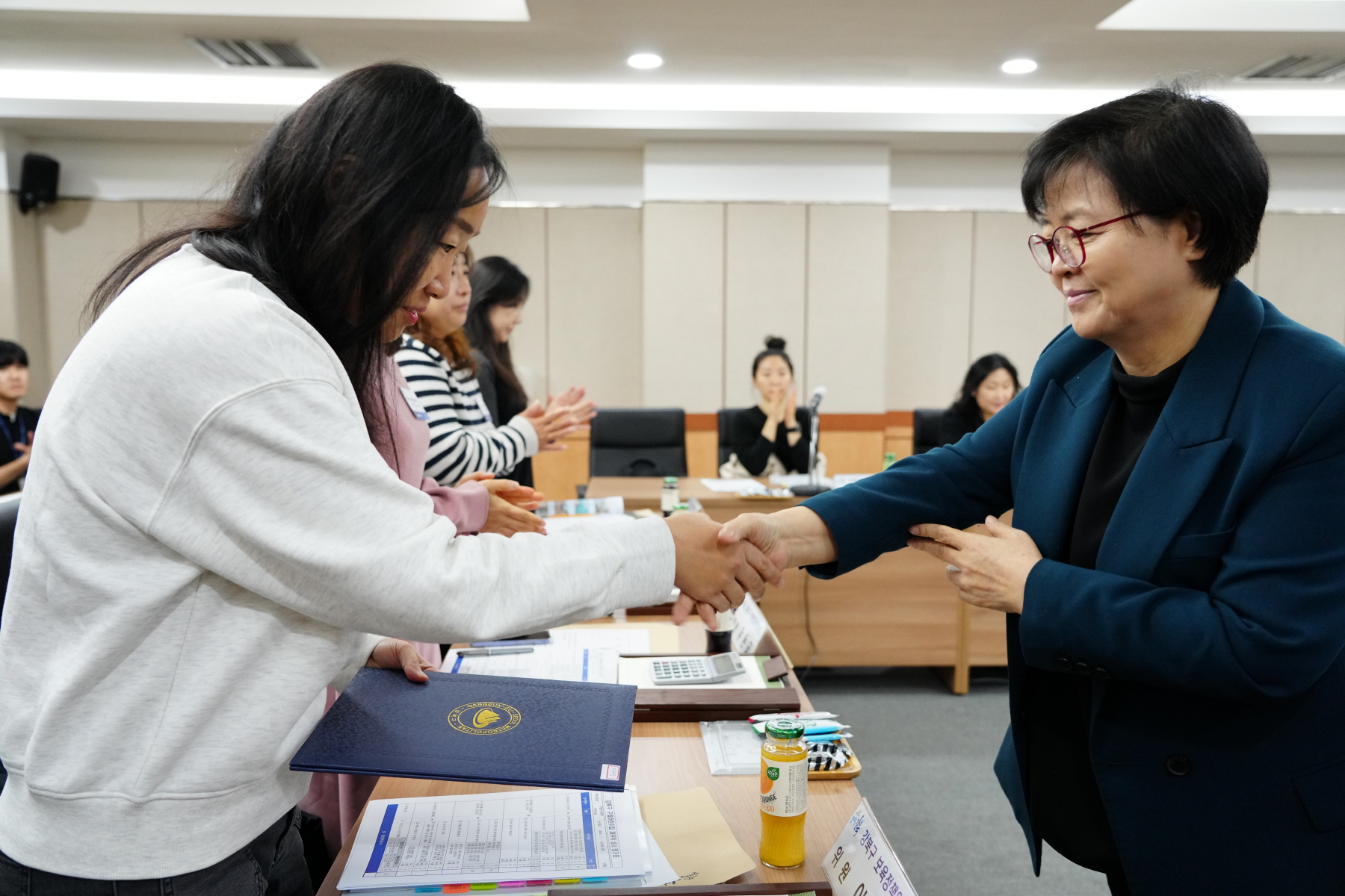 보육정책 위원회 신규위원 위촉식