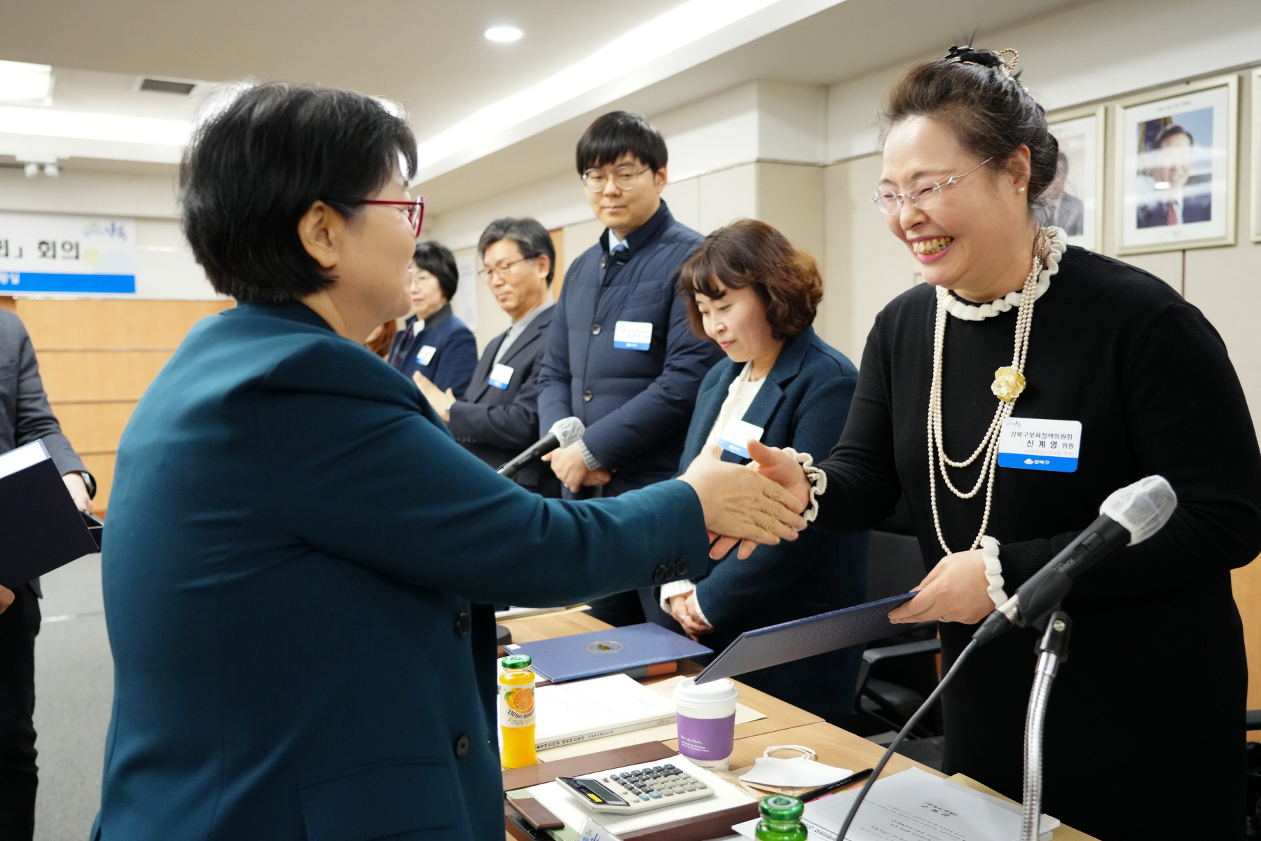 보육정책 위원회 신규위원 위촉식