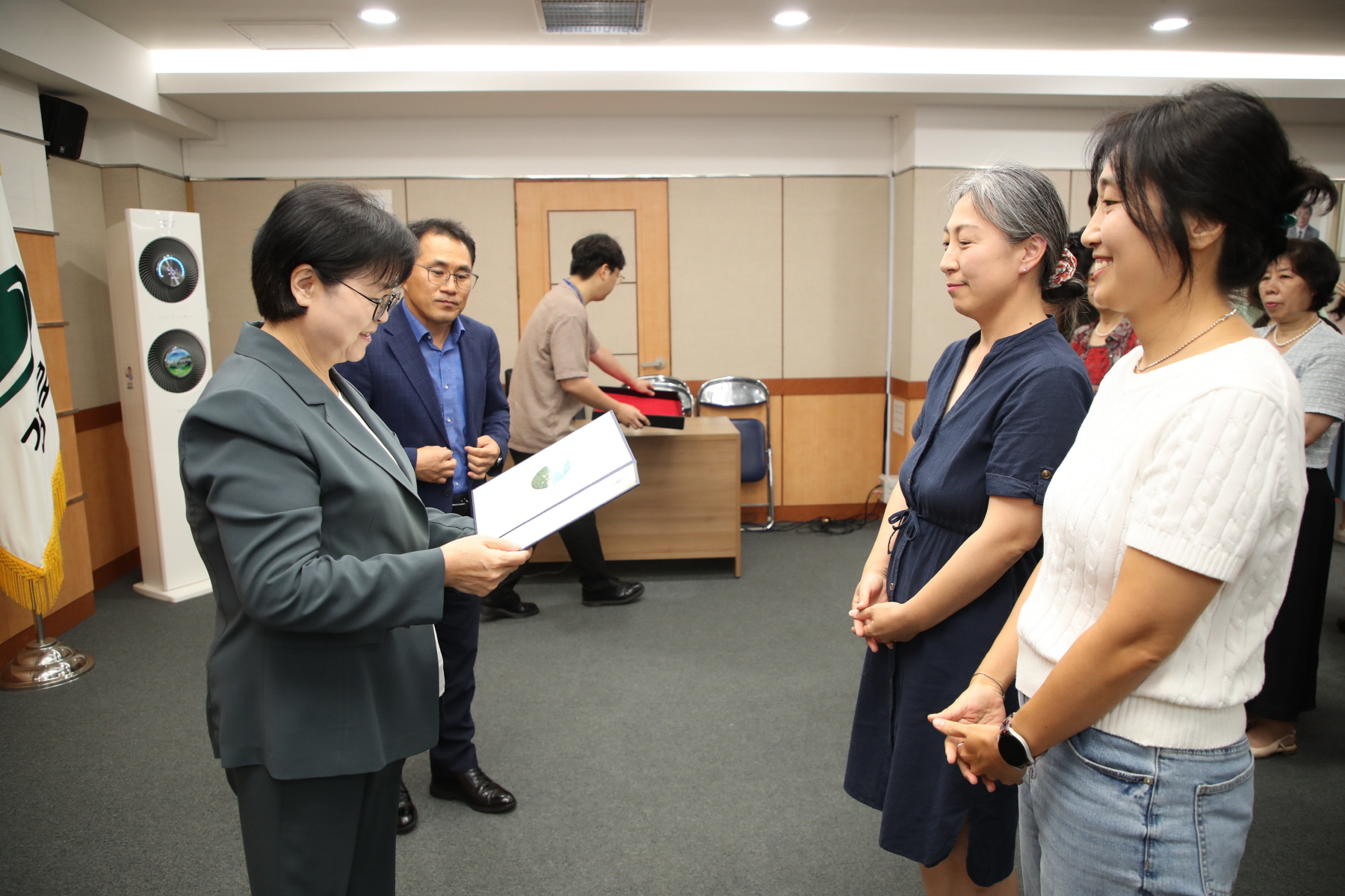 양성평등주간 기념 유공자 표창장 수여식