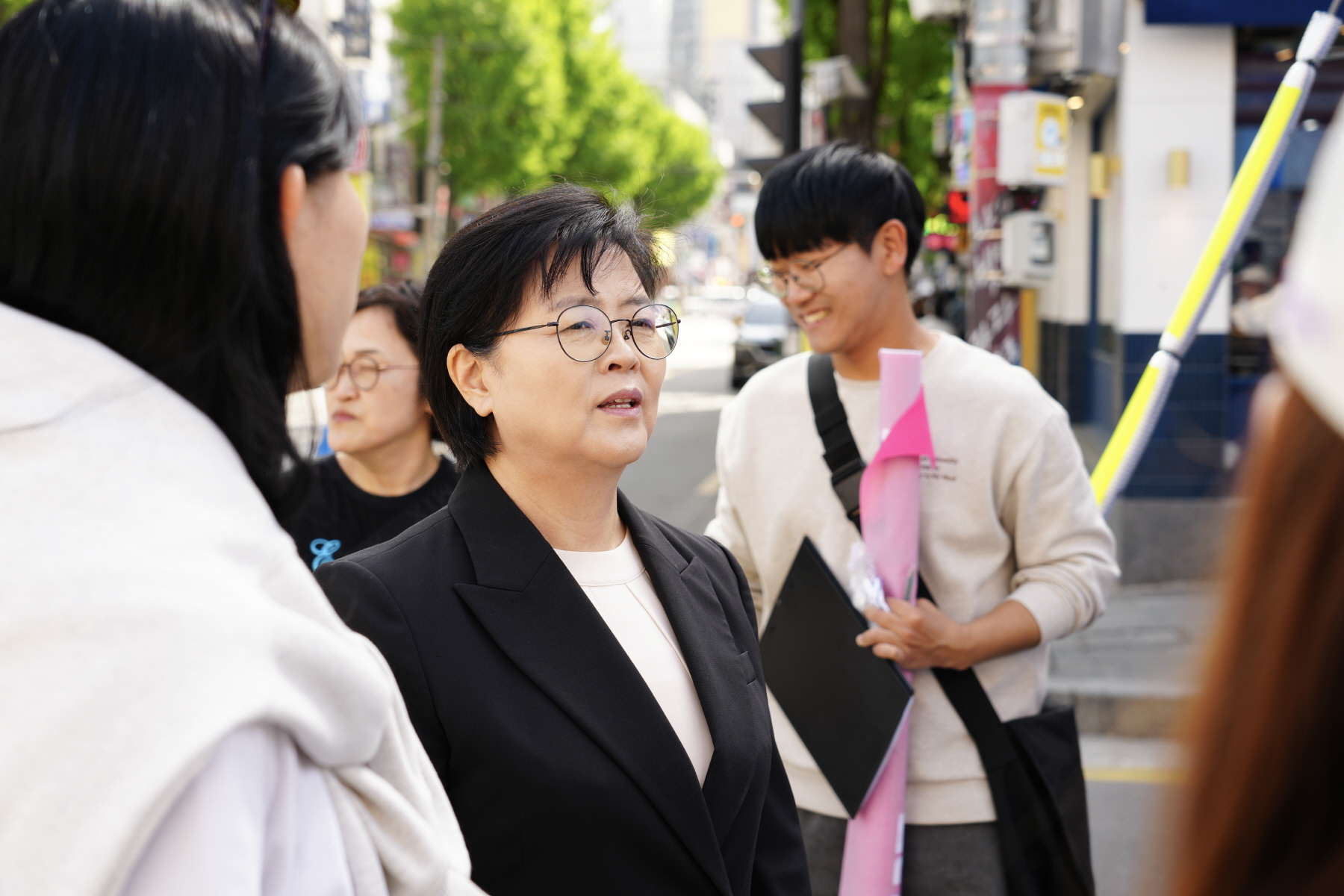4.19혁명 국민문화제 2024_외국인 탐방단 인사