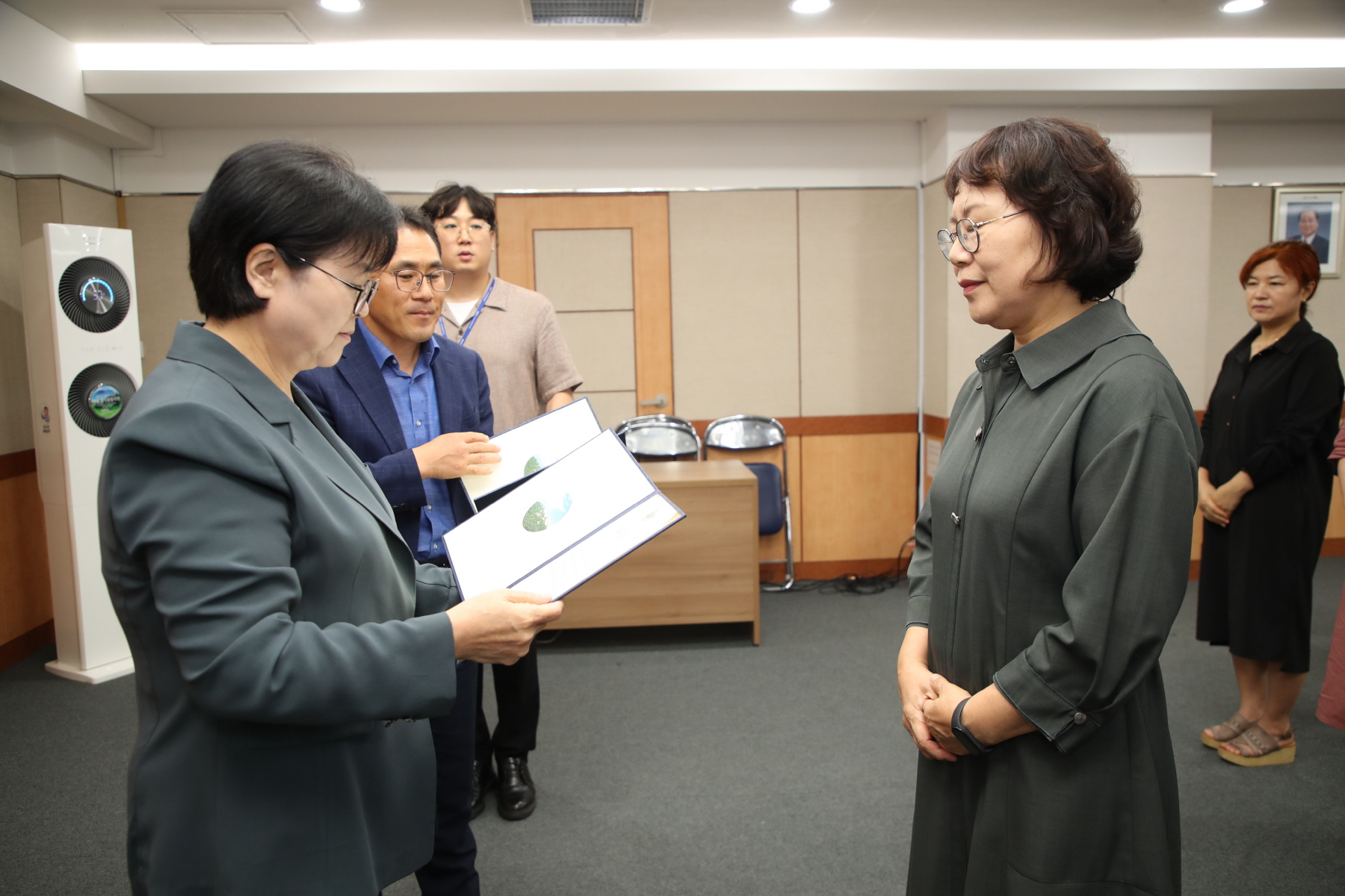 양성평등주간 기념 유공자 표창장 수여식