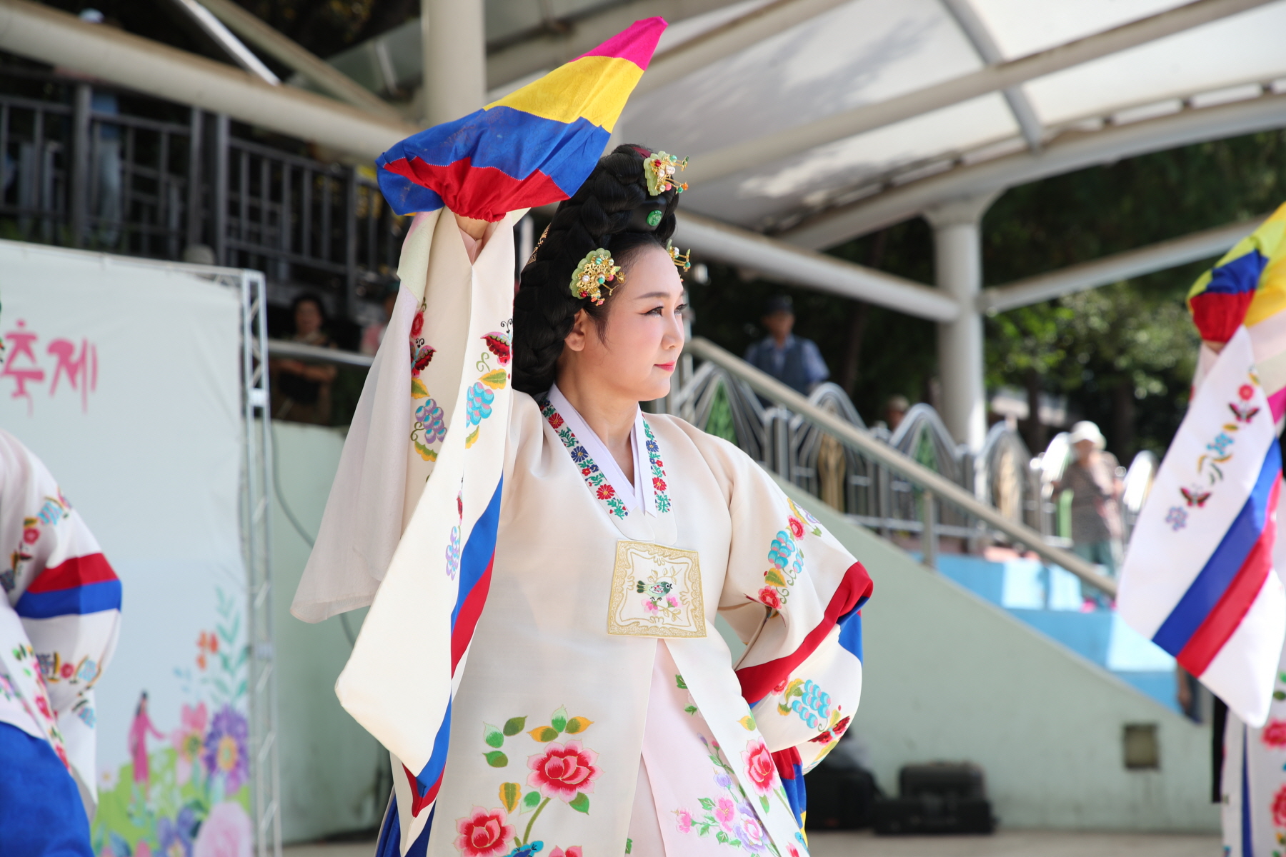 오동근린공원 꽃샘길 축제