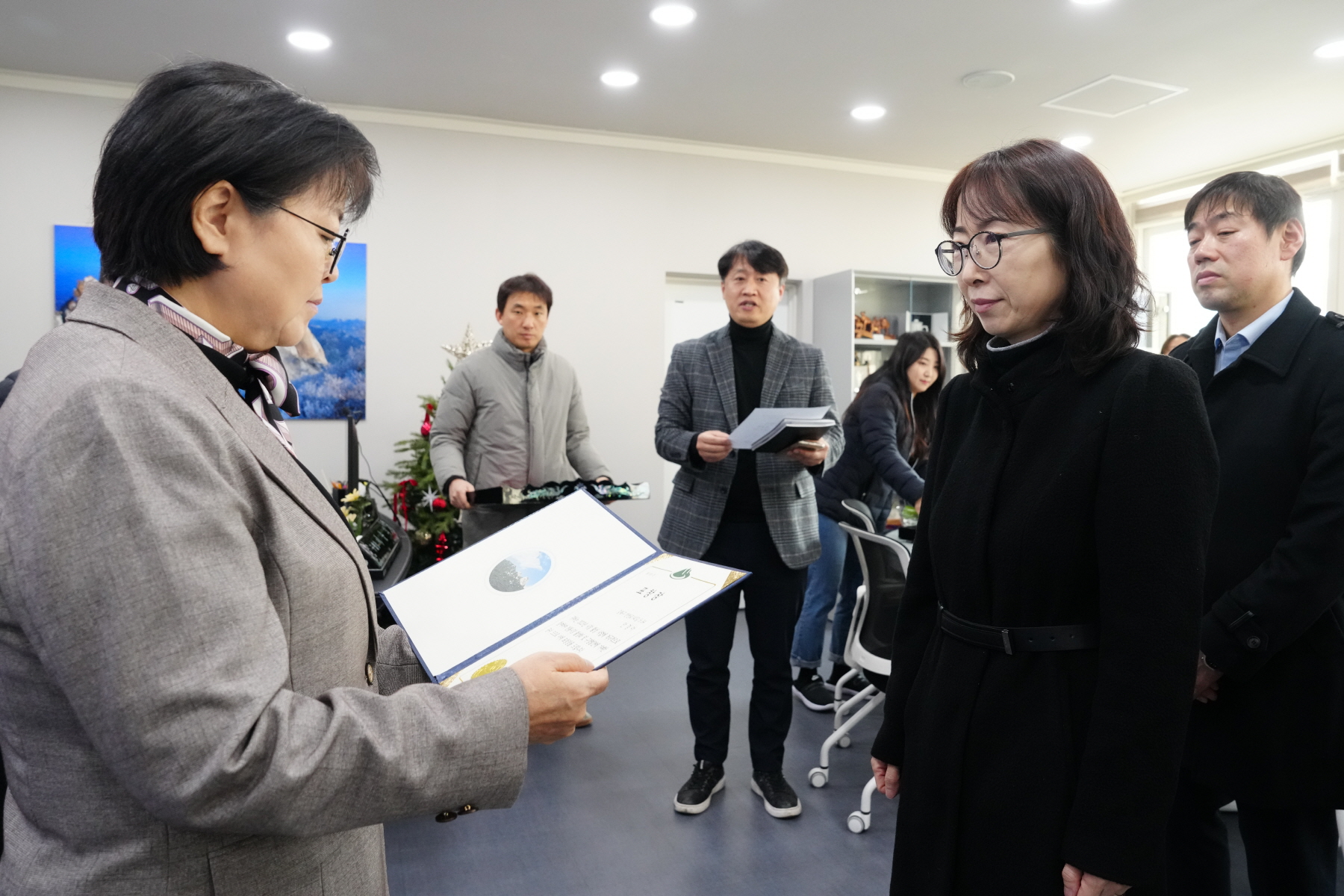 전통시장 활성화 유공자 표창수여식 및 기부금 전달식