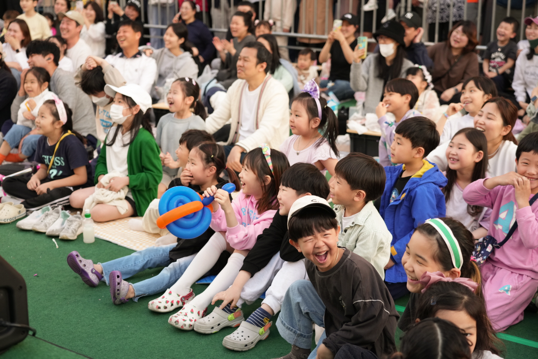 전통시장 플리마켓 행사 <봄날의 여울장터>